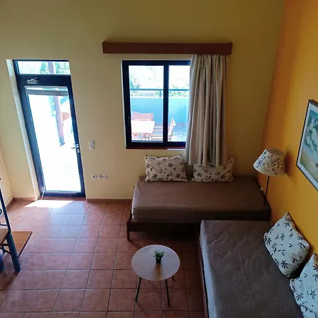 Paraktio Apartment *