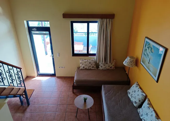 Paraktio Apartment *